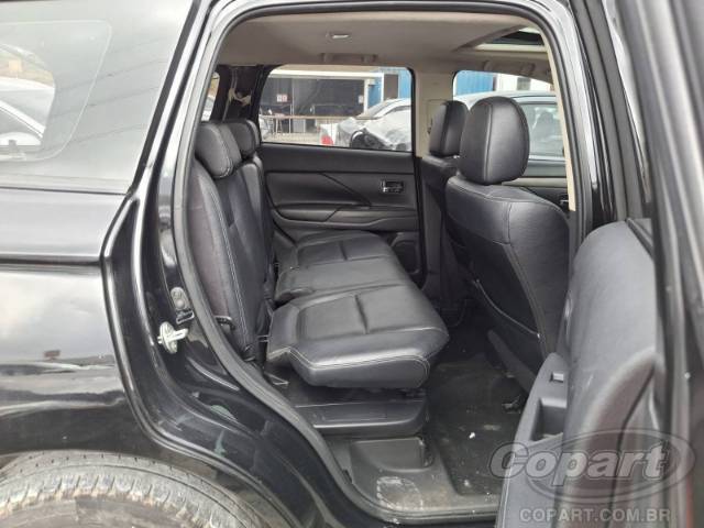 2015 MITSUBISHI OUTLANDER 