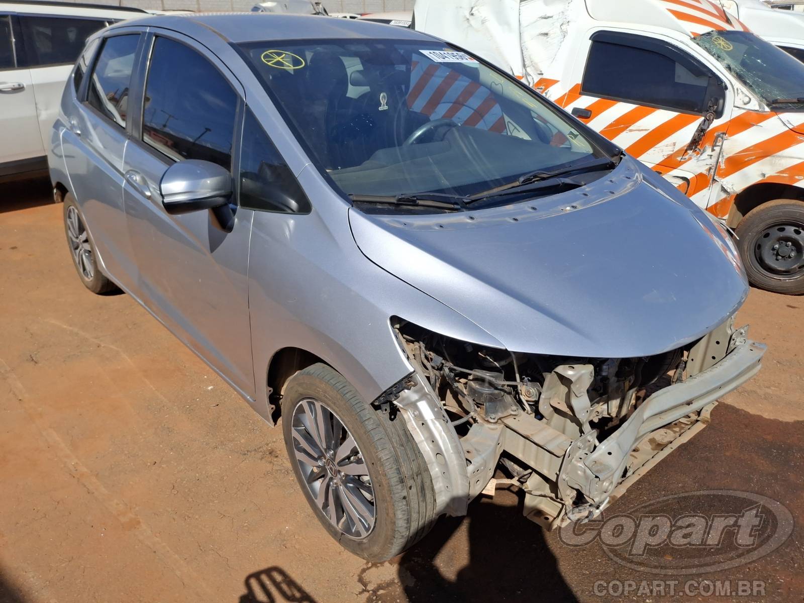 Veículo Honda Fit Honda Fit 2015 - Pequena Monta 2015 em leilão