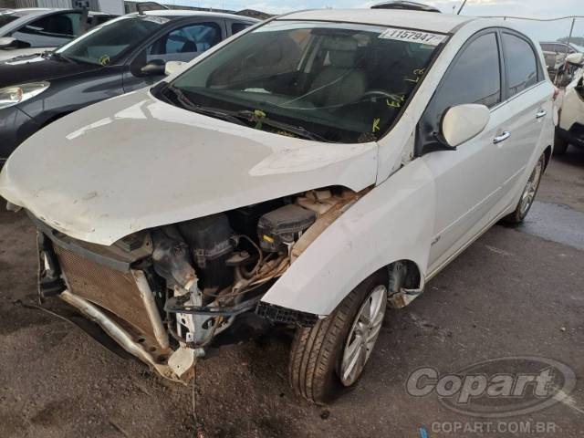 2014 HYUNDAI HB20 
