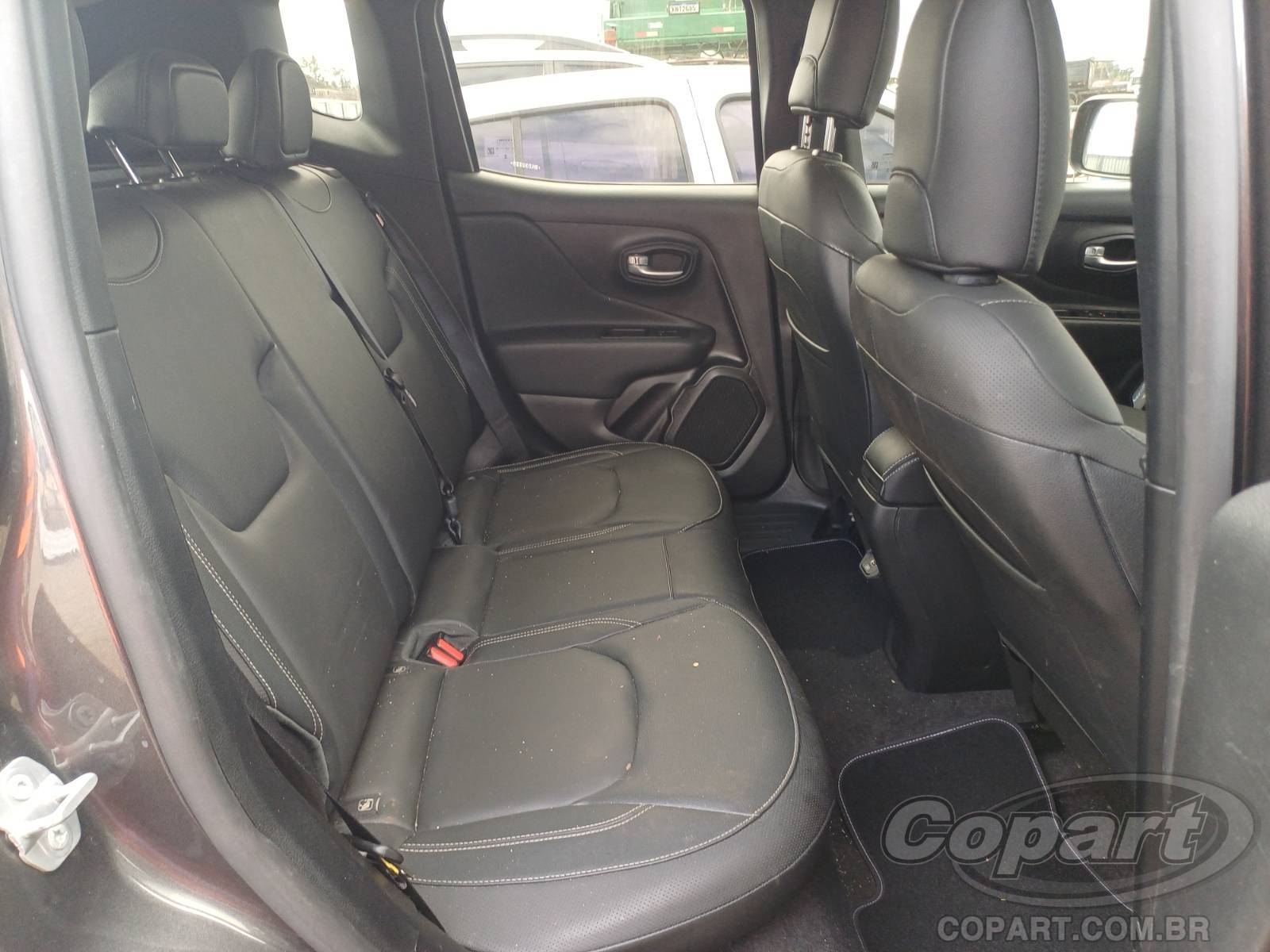 2025 JEEP RENEGADE — foto 6 de 11