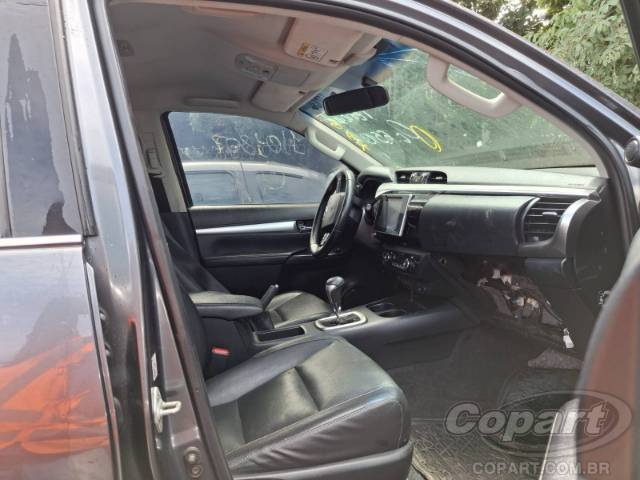 2017 TOYOTA HILUX CD 