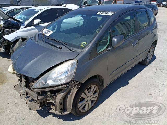 2012 HONDA FIT 