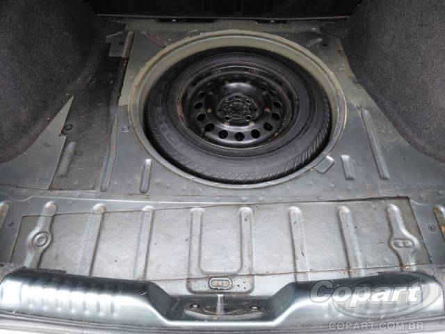 2010 VOLKSWAGEN VOYAGE 