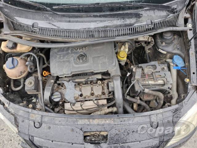 2010 VOLKSWAGEN FOX 