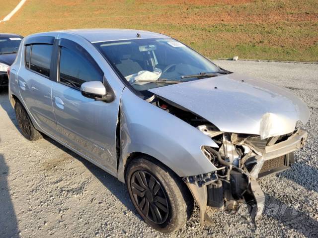 2015 RENAULT SANDERO 