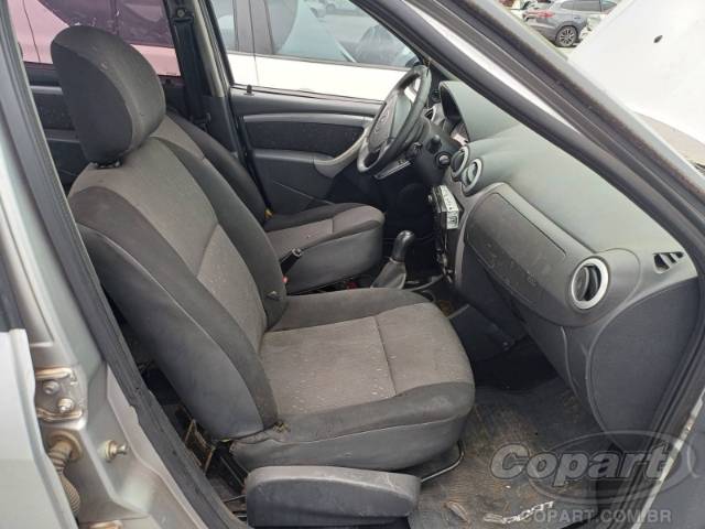 2011 RENAULT LOGAN 