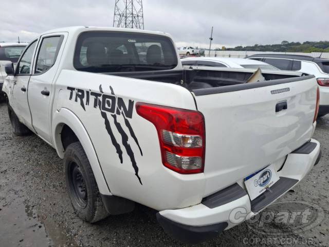 2023 MITSUBISHI L200 TRITON 