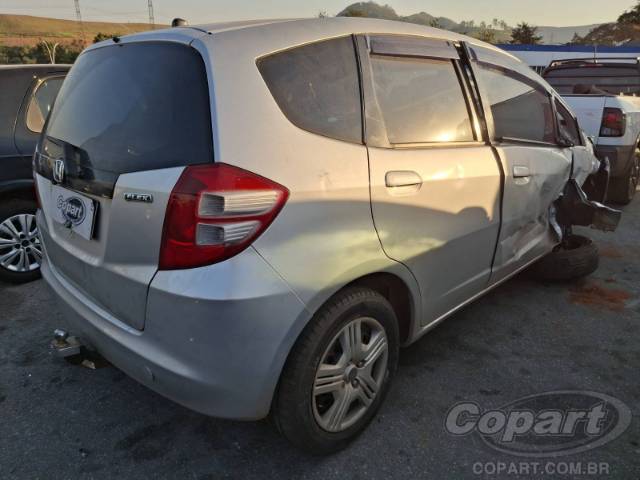2011 HONDA FIT 