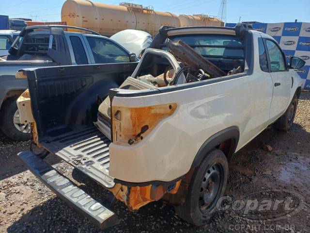 2023 FIAT STRADA 