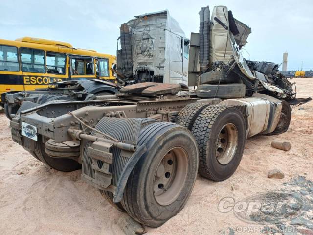 2014 VOLVO FM 