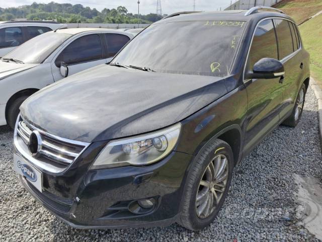 2010 VOLKSWAGEN TIGUAN 