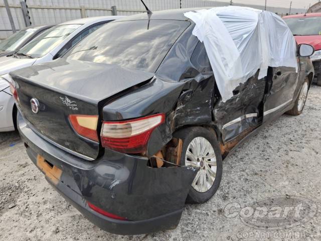2014 FIAT GRAND SIENA 