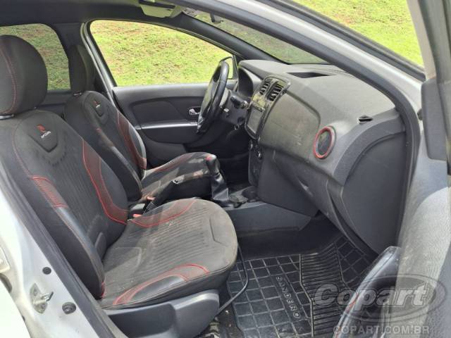 2017 RENAULT SANDERO 