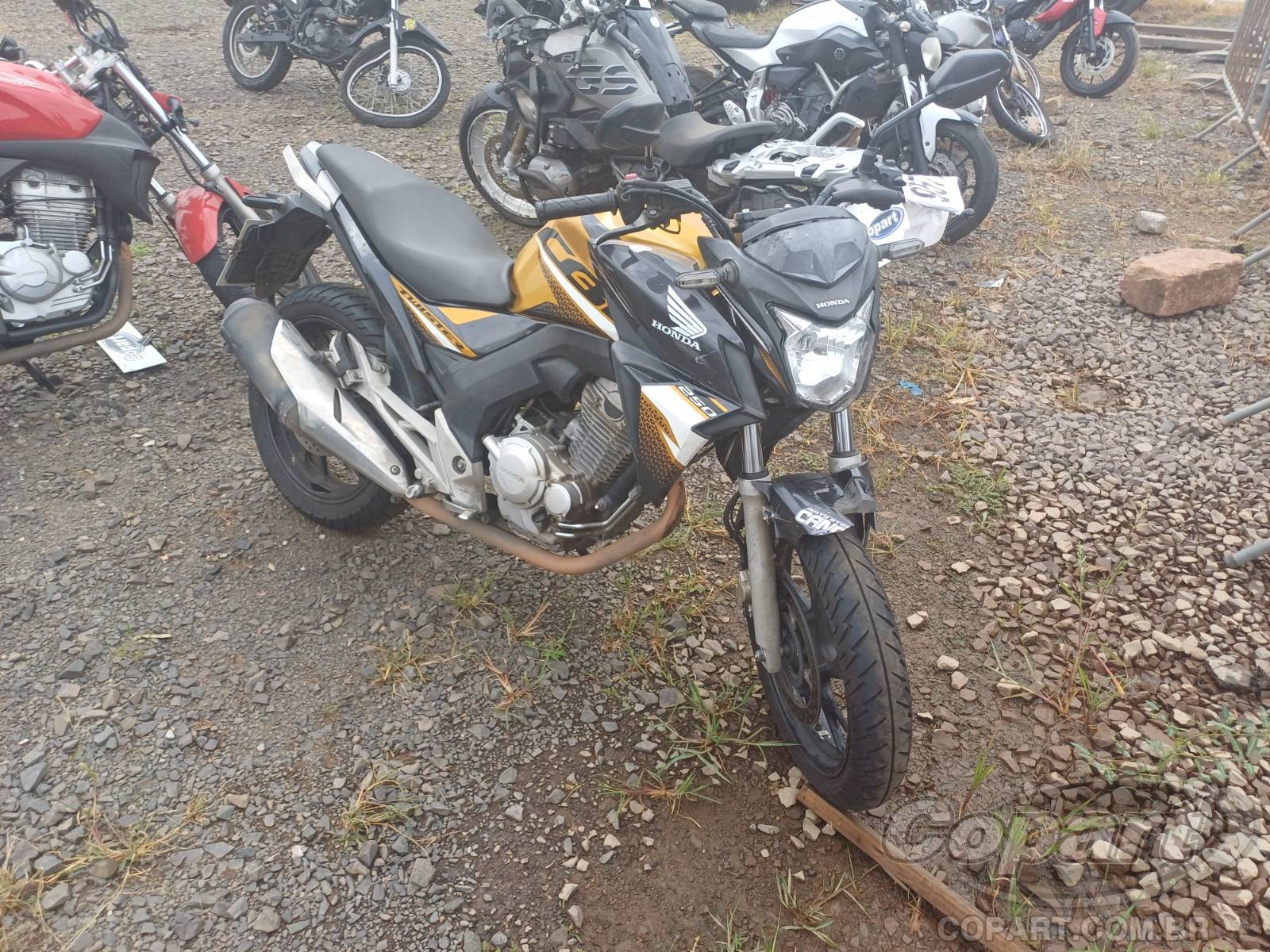 Veículo HONDA CB 250 F 2020 HONDA CB 250 F TWISTER ABS 2020 em leilão