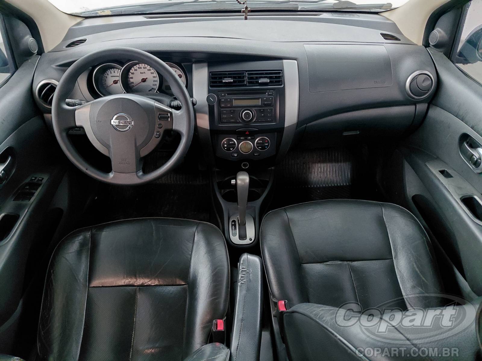 2014 NISSAN LIVINA — foto 9 de 10