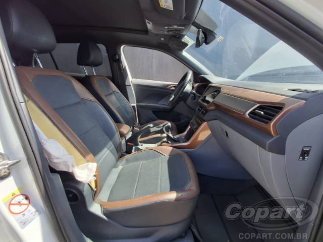 2021 VOLKSWAGEN T-CROSS 