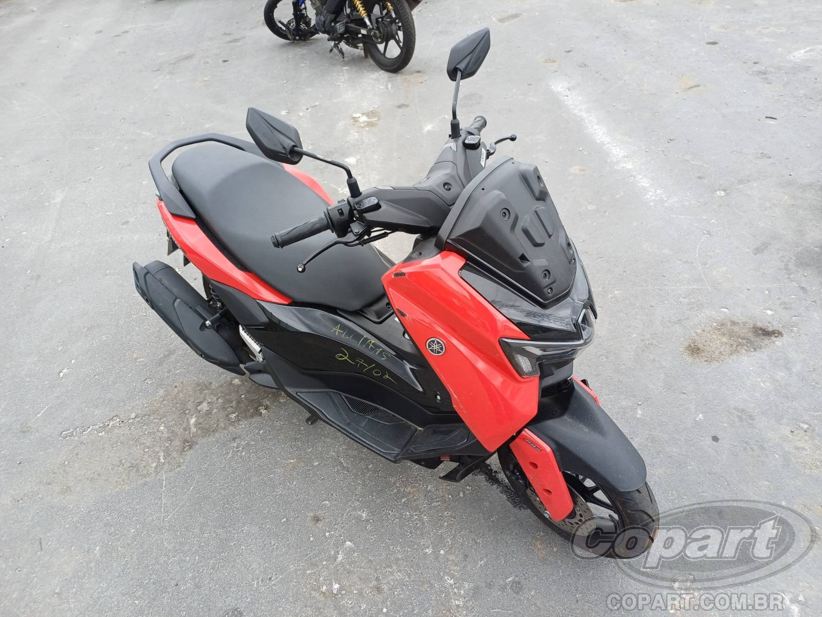YAMAHA NMAX 2025