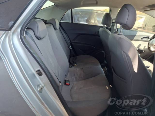 2015 HYUNDAI HB20S 