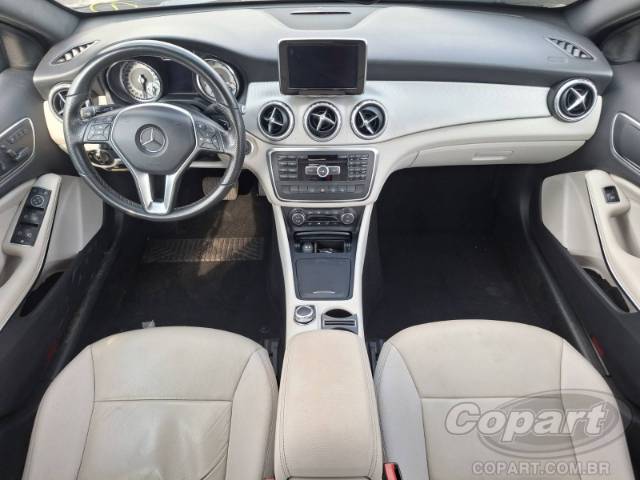 2015 MERCEDES BENZ GLA 