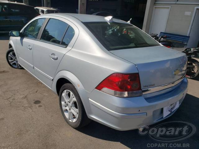 2011 CHEVROLET VECTRA 