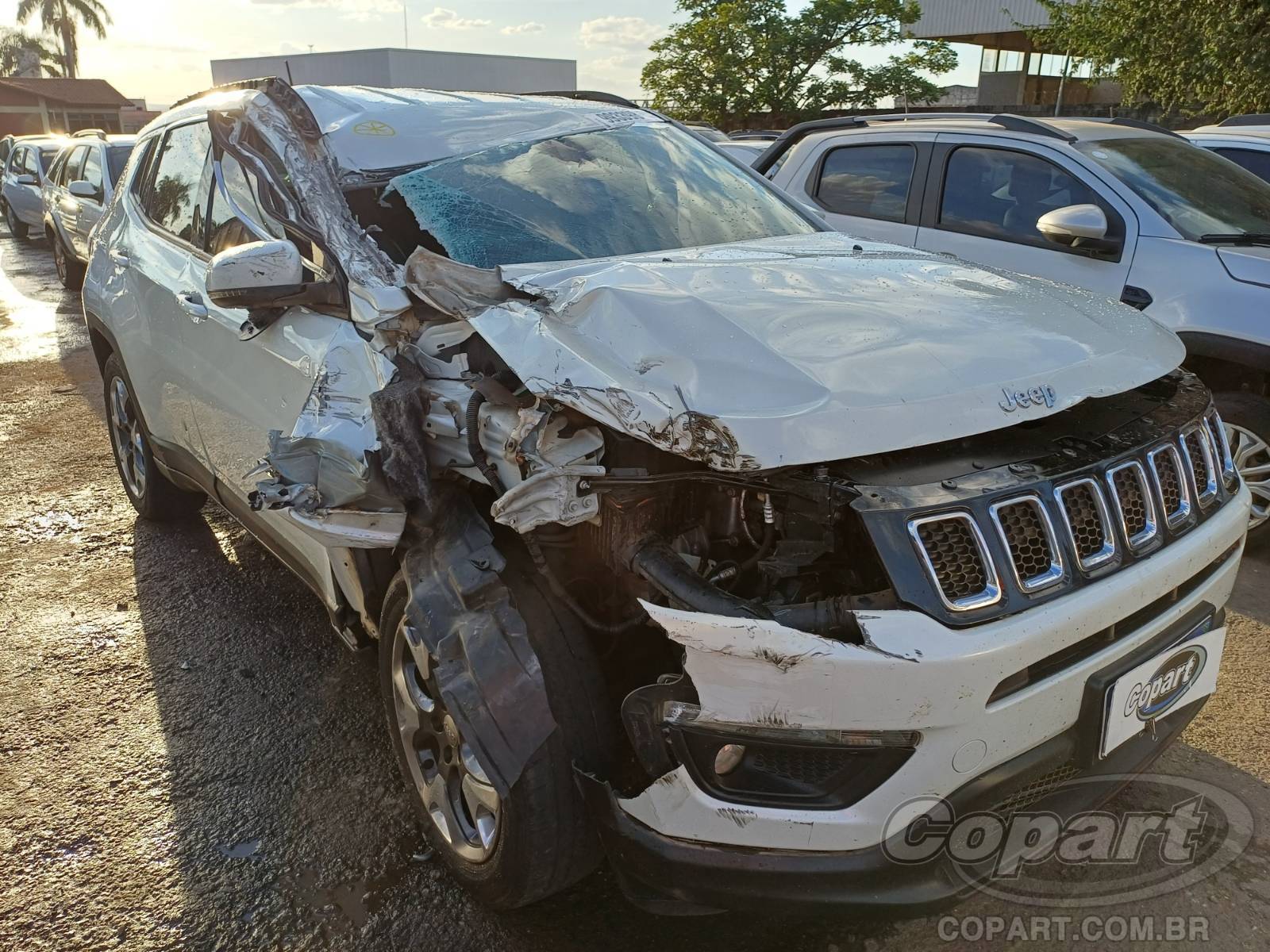 Veículo Fiat Compass JEEP COMPASS LONGITUDE 2.0 2019 2020 em leilão