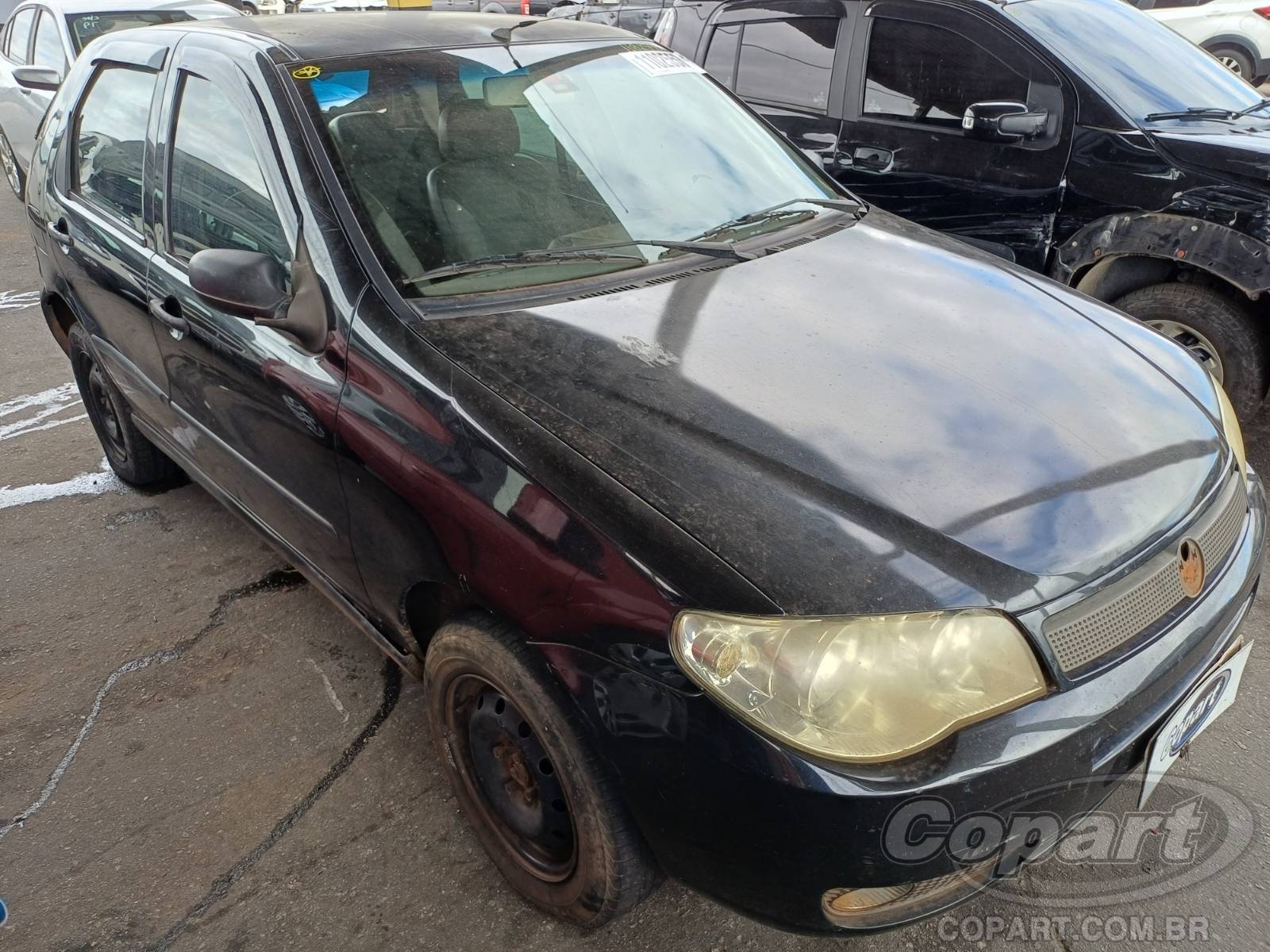 Veículo Fiat Palio Fiat Palio ELX 1.4 2006 Colisão Traseira 2006 em leilão