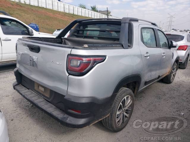 2021 FIAT STRADA CD 