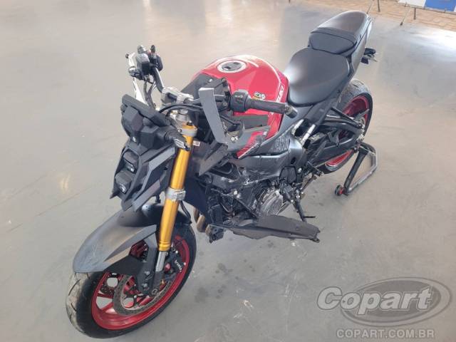 2027 SUZUKI GSX-S 