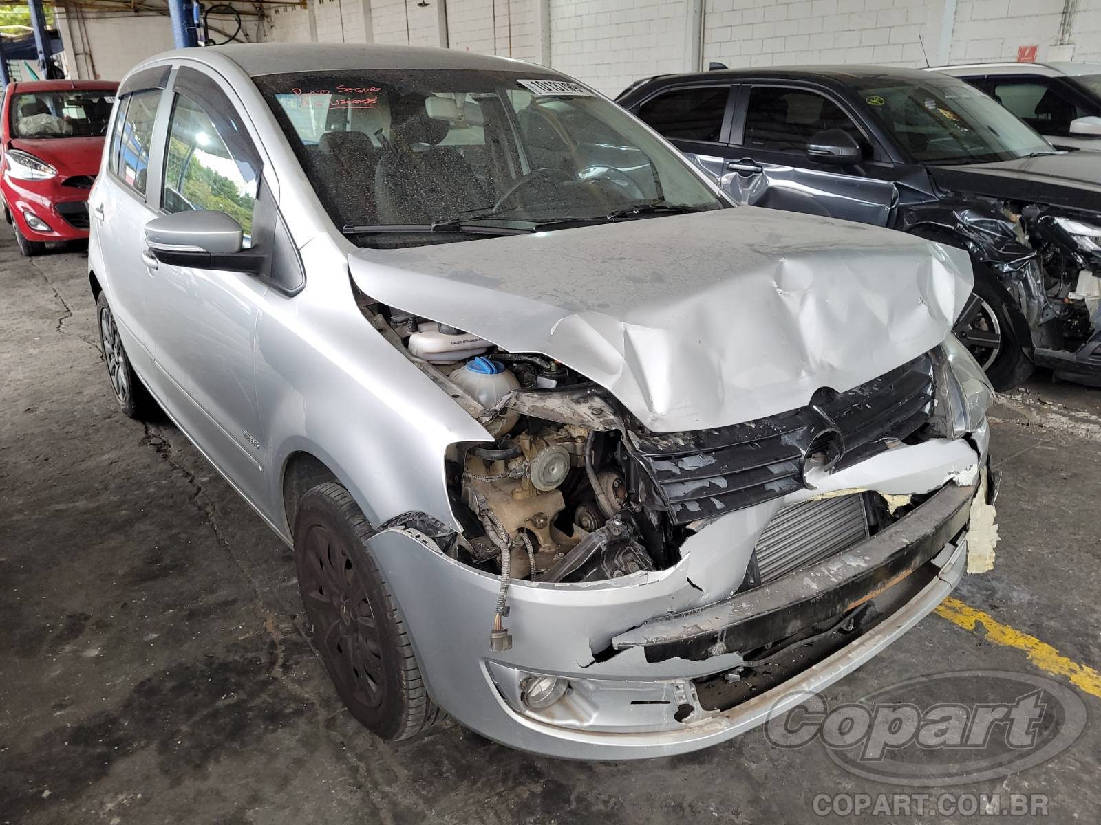 Veículo VW - VolksWagen Fox VOLKSWAGEN FOX 1.0 TOTAL FLEX 2011 2011 em leilão
