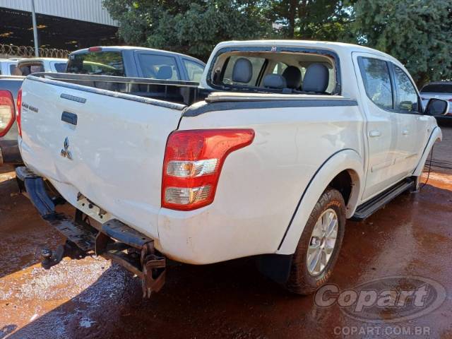2021 MITSUBISHI L200 TRITON 