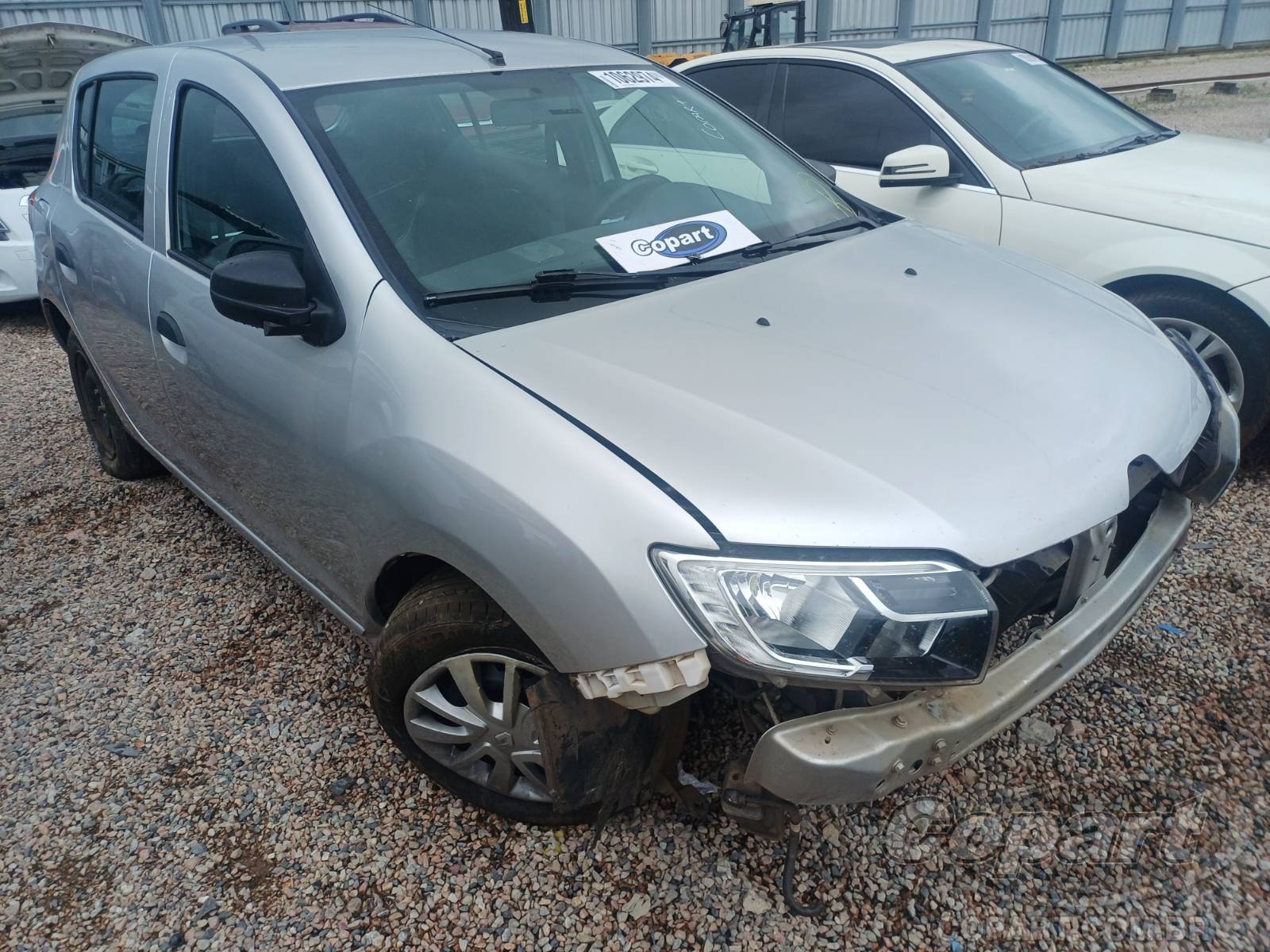 Veículo Renault Sandero 2021 RENAULT SANDERO Life 1.0 12V SCe 2021 em leilão