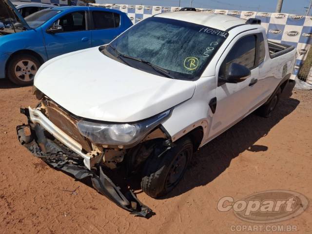 2025 FIAT STRADA 
