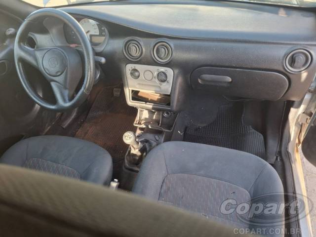 2002 CHEVROLET CELTA 