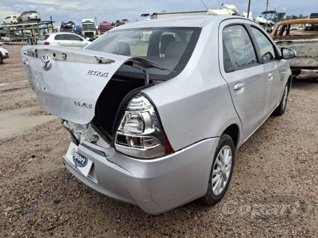 2014 TOYOTA ETIOS SEDA 