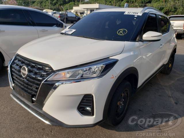 2023 NISSAN KICKS 