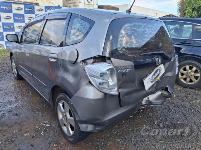 2010 HONDA FIT 