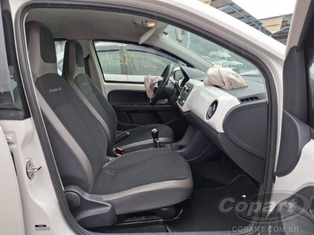 2017 VOLKSWAGEN UP 