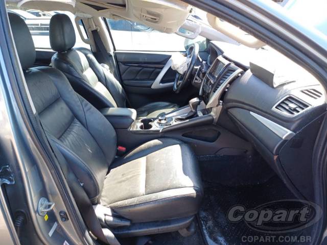 2020 MITSUBISHI PAJERO SPORT 