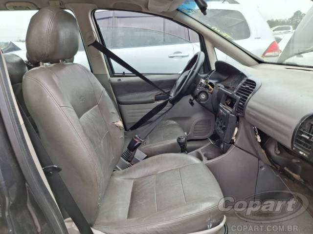 2002 CHEVROLET ZAFIRA 