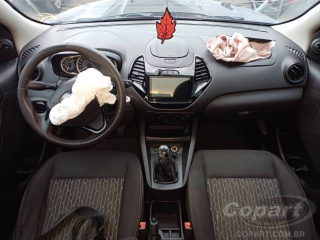 2015 FORD KA SEDAN 