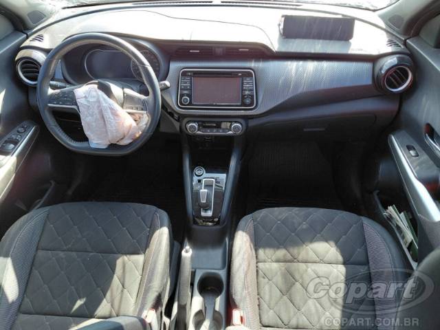 2017 NISSAN KICKS 