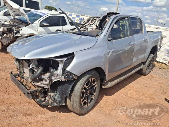 2026 TOYOTA HILUX CD 