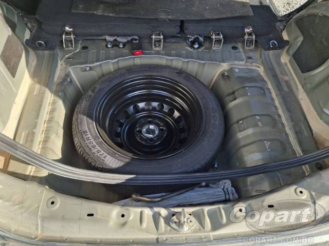 2010 HONDA FIT 