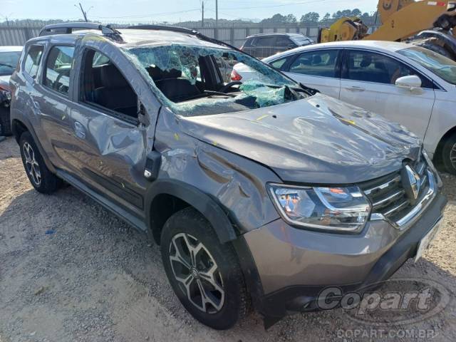 2023 RENAULT DUSTER 