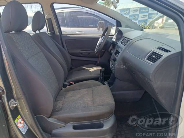 2014 VOLKSWAGEN FOX 