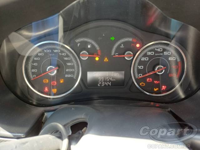 2016 FIAT GRAND SIENA 