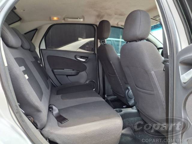 2017 FIAT GRAND SIENA 