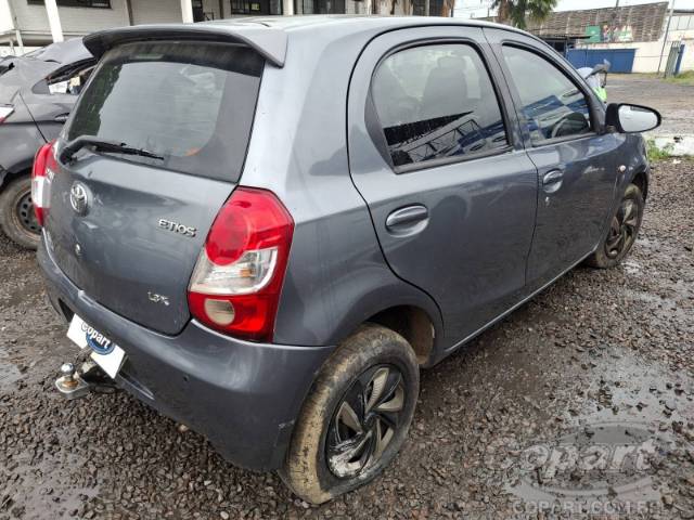 2016 TOYOTA ETIOS 