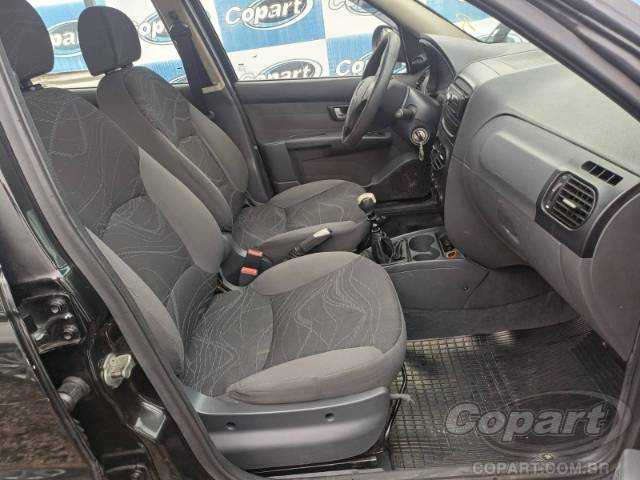 2013 FIAT SIENA 
