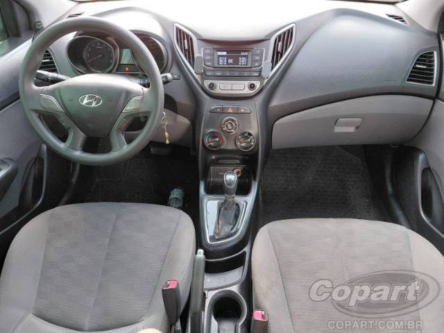 2017 HYUNDAI HB20S 